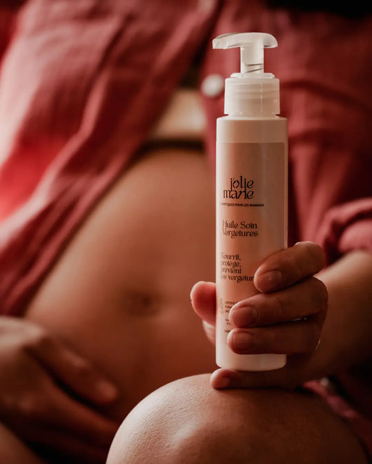 Vergetures et grossesse : prévenir et apaiser avec des soins bio naturels