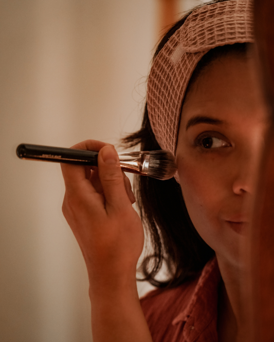 Peau-sensible-post-partum-comment-apaiser-sa-peau-après-l-accouchement J'olie Marie