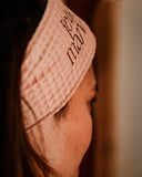 Bandeau de soin en coton rose pour routine beauté grossesse - J'olie Marie
